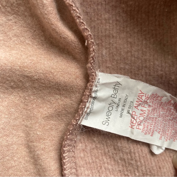 Sweaty Betty Harmonise Funnel Neck Crop, Size M - Picture 6 of 8